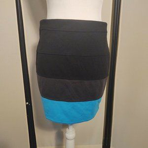 Candie's Stretch Pencil Mini Skirt - Sz. M